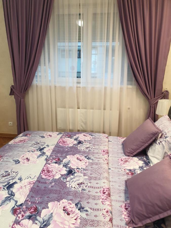Elena Lux Belgrado Exterior foto